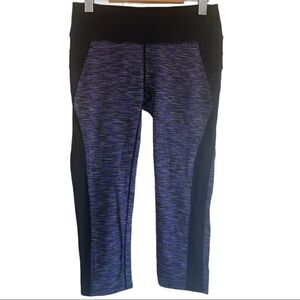 Athleta Static Print Crop Leggings